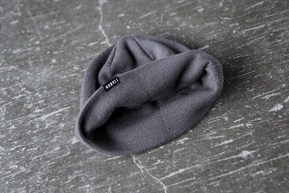 NOBULL Beanie - Nobull Fitted Tamno Sive (415087-HKX)